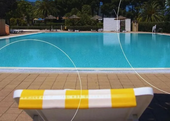 Anno Zero Sweet House *